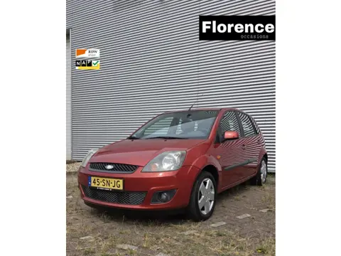 Ford Fiesta 1.4-16V Futura APK 5 Deurs Airco
