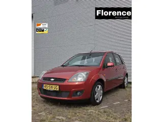 Ford Fiesta 1.4-16V Futura APK 5 Deurs Airco