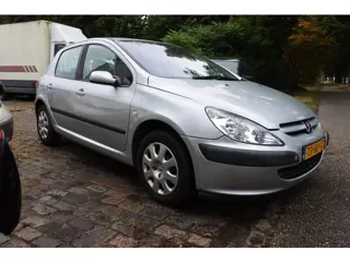 Peugeot 307 1.6-16V XS automaat 76 dkm N.A.P. airco 5 drs nw apk 13-8-2027