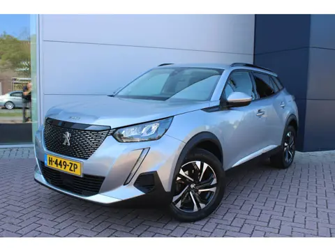 Peugeot 2008 1.2 PureTech 130pk Allure Airco Navi Camera Carplay Dealer onderhouden