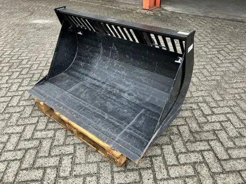 Giant Puinbak-781157