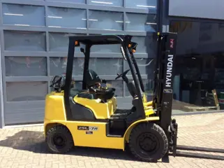 LPG heftruck Hyundai 25L-7A