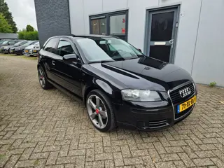 Audi A3 1.6 FSI Attraction Pro Line Business|navi|Cruise|Airco