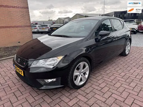 Seat LEON 2.0 TDI FR, DSG, Euro 6, PDC, Half Leder, FR