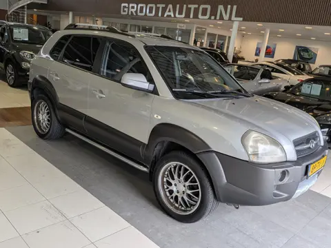 Hyundai Tucson 2.0i Dynamic Cross Airco, Cruise Control, Trekhaak, Stuurbekrachtiging
