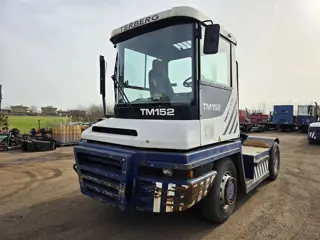 Terberg RT283 /TERMINAL TRACTOR 4X/TURNING CHAIR. /AUTOMATIC GEAR /27315 HOURS / hydraulic system/