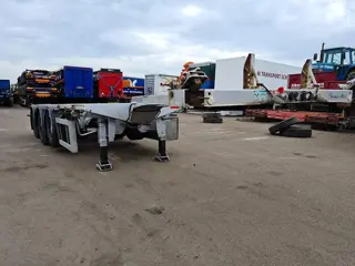 2016 PACTON TE3 / 3 AXLE SAF DISC /CONTAINERCHASSIS /MULTI / ALL CONNECTIONS / financiering mogelijk