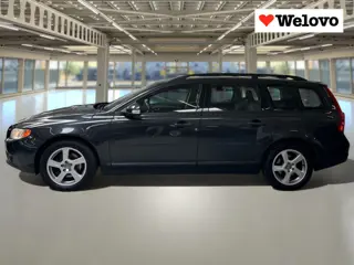 Volvo V70 2.5T Momentum Dealer onderhouden,Leder interieur,High performance sound,Garantie..