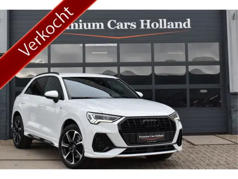 Audi Q3 45 TFSI e S-Line 245 Pk Navi Sfeer Camera ACC Apple Carplay Keyless 19 Inch
