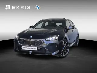 BMW 1 Serie 120 | M Sportpakket Pro | Innovation Pack | Stuurwielrand verwarmd | Harman-Kardon | Com