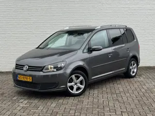 Volkswagen Touran 1.4 TSI Comfortline 7p. Nieuwe distributie Navigatie Cruise Trekhaak