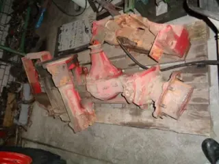 International - apl 3052 vooras