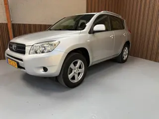 Toyota RAV4 2.0 VVTi Linea Terra. Zeldzaam nette auto! Trekhaak, Cruise, Navi, Airco