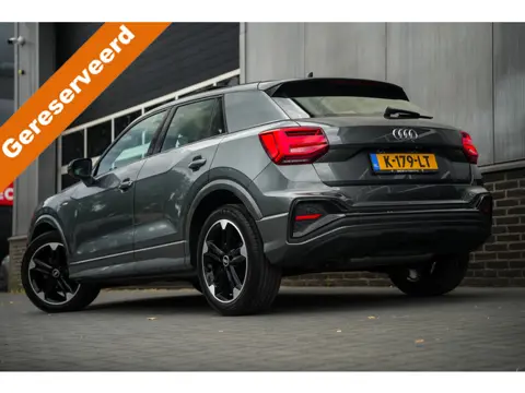Audi Q2 35 TFSI 150 pk S Edition /1e eigenaar/ NL-Auto/ BTW-Auto/ Pano-Dak/ Matrix-LED/ S-line/ Came