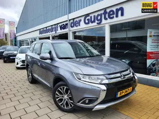 Mitsubishi Outlander 2.0 Connect Pro / Automaat / Cruise Control / Stoel -en Stuurverwarming /