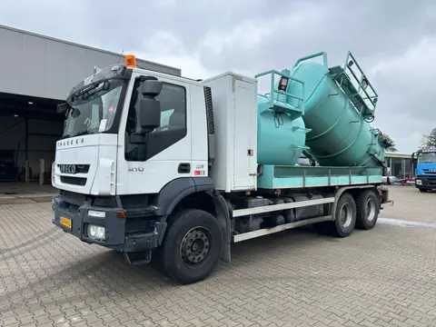 Iveco AD260T41 | 6X4 | KLIKO INC VACUUM TANK + PUMP | MANUAL ZF 16 | HUB REDUCTION |