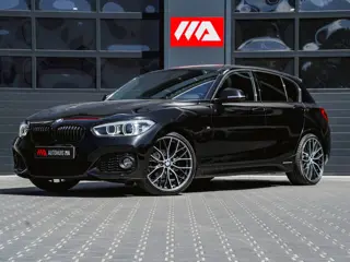 BMW 1-serie 118i M Sport Edition| LEDER | STOELVERWARMING | 19 INCH | PDC | NAVI