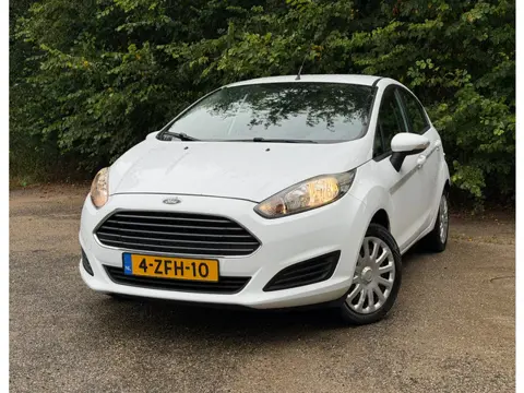 Ford Fiesta 1.0 Style | Start / Stop + Navi Nu € 3.450,- !!!