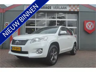 Toyota RAV4 2.0 VVTi Executive Business 12 mnd. gar.