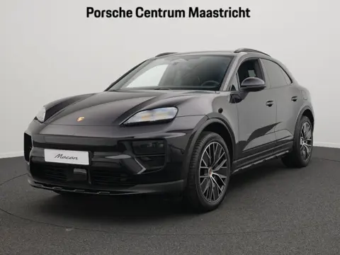Porsche Macan 4