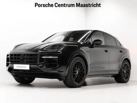 Porsche Cayenne E-Hybrid Coupé Black Edition