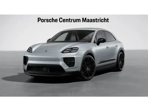 Porsche Macan 4