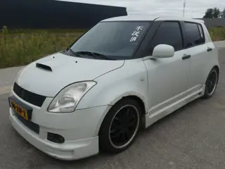 Suzuki Swift 1.3 - Airco - 5 deurs - OPKNAPPER - APK Aug 2027