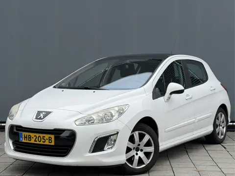 Peugeot 308 BWJ 2012 | 1.6 VTi 120PK Première | PANO DAK | NAVIGATIE | CLIMA | LICHTMETAAL |