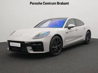 Porsche Panamera 4 E-Hybrid