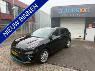 Kia e-Niro DynamicPlusLine 64 kWh AIRCO I NAV I LEDER INERIEUR I OPEN DAK I 1e EIGENAAR I COMPLETE O