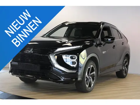 Mitsubishi Eclipse Cross 2.4 PHEV Instyle | Schuif- kanteldak | Leer | Head up