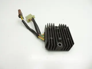 SPANNINGSREGELAAR Aprilia RSV 1000 1998 - 2000