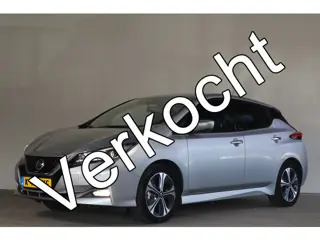 Nissan Leaf N-Connecta 40 kWh - NL- Auto!! Stoel+Stuurverw. I Camera 360 I Dode Hoek