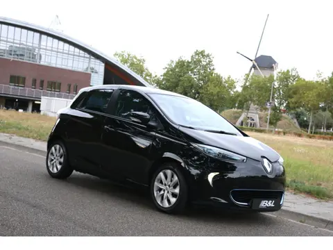 Renault ZOE Q210 Zen incl Accu ZWART Quickcharge 22 kWh koop Accu Camera Aut 1e eigenaar