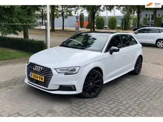 Audi A3 Sportback 40 E-tron Advance Sport Navi Pdc LM Halfleder