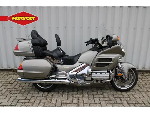 Honda GL 1800 Goldwing (bj 2002)