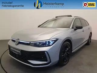 Volkswagen Passat Variant 1.5 eHybrid 272pk DSG/AUT R-Line Edition Wegklapbare trekhaak, Panoramadak