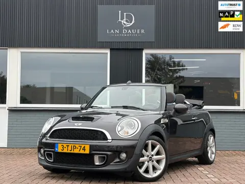 Mini Cabrio 1.6 Cooper S Stoelverwarming / Leder / Nette!