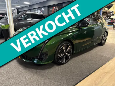 Peugeot 308 1.6 Plug-in Hybrid 180 GT / 360 camera / navigatie / half leder / led /