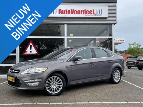 Ford Mondeo 2.0 EcoBoost Platinum /Automaat/Schuif-kanteldak/Climate/Alcantara interieur/Trekhaak/