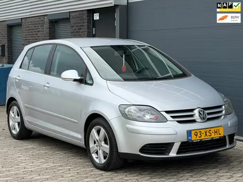 Volkswagen Golf Plus 1.6 FSI Optive 3 AIRCO CRUISE TREKHAAK APK