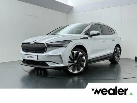 Škoda Enyaq iV 80 | 204 PK | SoH 90% | Adaptive Cruise Control | Achteruitrijcamera | Panoramadak | 