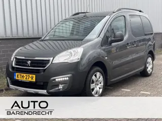 Peugeot Partner Tepee 1.2 PureTech Allure Apple CarPlay