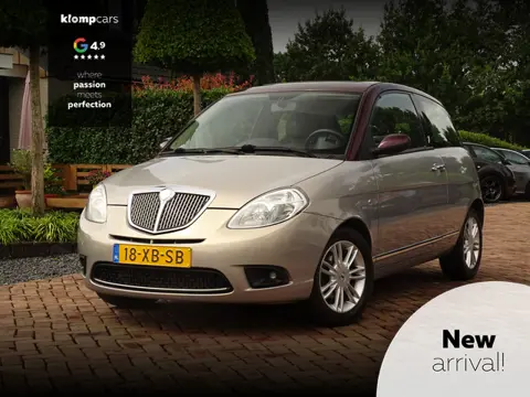 Lancia Ypsilon 1.4-16V Platino | Cruise | Climate | Leer | Schuifdak