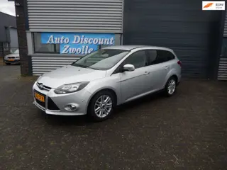 Ford Focus Wagon 1.0 EcoBoost Lease Titanium MET EXSTRA WINTERBANDEN