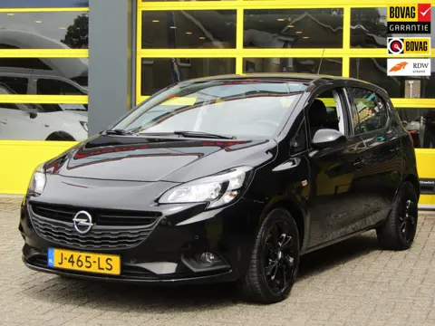 Opel Corsa 1.4 Online Edition 2.0 / Automaat