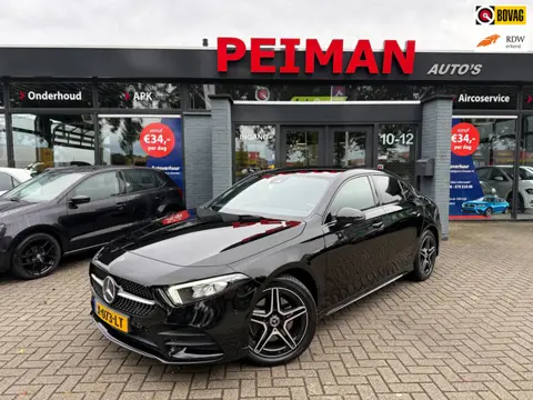 Mercedes-Benz A-klasse 250 e Business Solution AMG Limited | Sfeerverlichting | Navigatie | Stoelver
