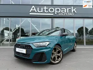 Audi A1 Sportback 30 TFSI S Line edition one