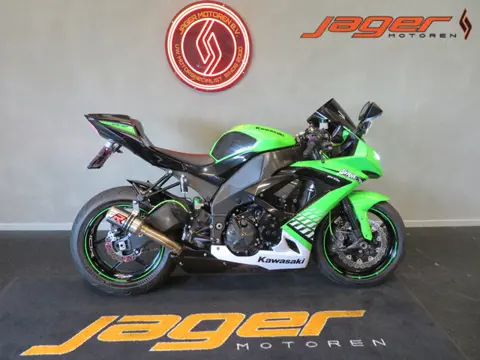 Kawasaki ZX 10R ZX10 ZX-10 NINJA DOMINATOR (bj 2010)