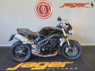 Triumph SPEED TRIPLE 1050 SUPERSTRAK! (bj 2007)